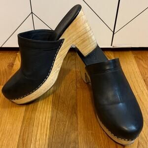 Free People Highland Park Women’s 38 Black Faux Leather Woodgrain Chunky Clogs